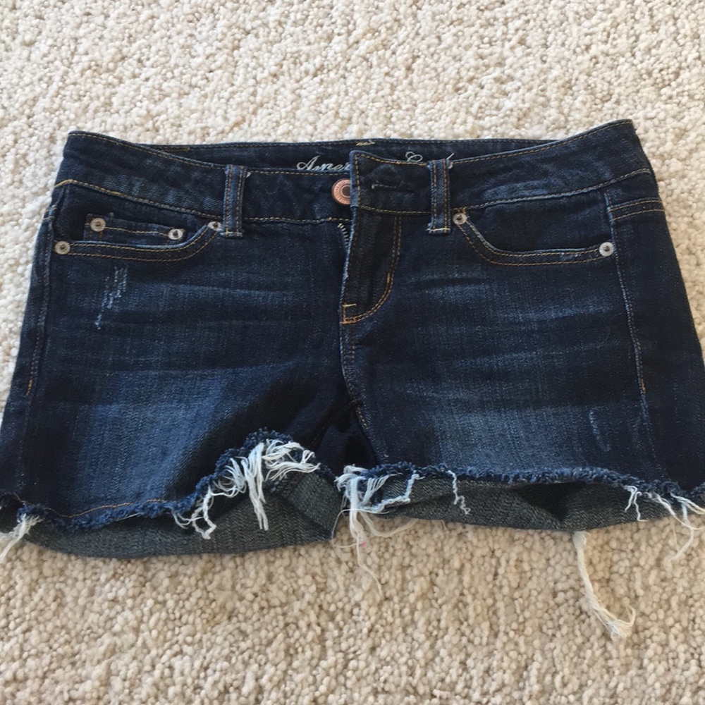 Gently Used: American Eagle jean distressed shorts